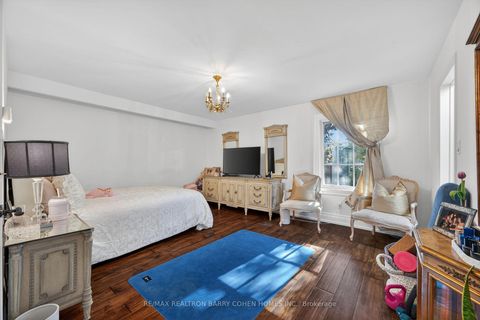 Photo 32 at 21 Fifeshire Road, Windfields, Toronto