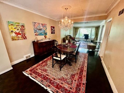Photo 4 at 36 Forest Wood, Nortown, Toronto