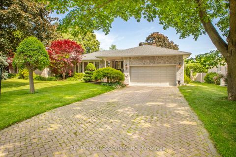 Photo 0 at 109 Princess Margaret Boulevard, Rosethorn, Toronto