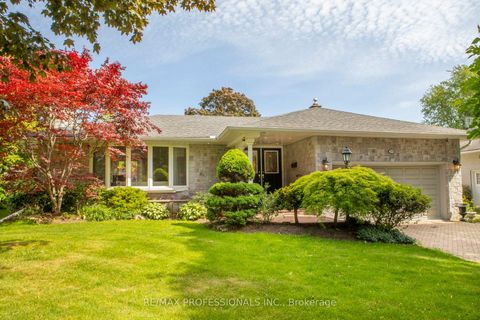 Photo 1 at 109 Princess Margaret Boulevard, Rosethorn, Toronto
