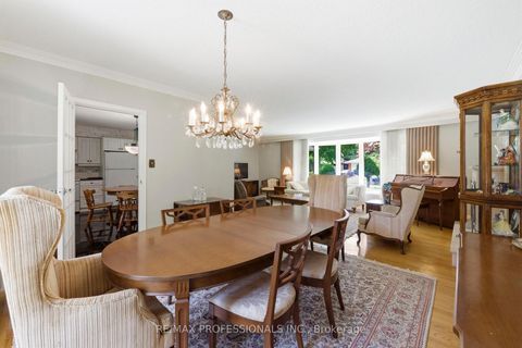 Photo 10 at 109 Princess Margaret Boulevard, Rosethorn, Toronto