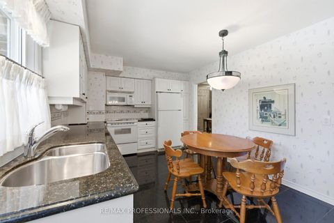 Photo 11 at 109 Princess Margaret Boulevard, Rosethorn, Toronto