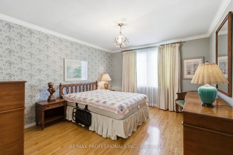 Photo 17 at 109 Princess Margaret Boulevard, Rosethorn, Toronto