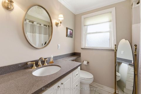 Photo 22 at 109 Princess Margaret Boulevard, Rosethorn, Toronto