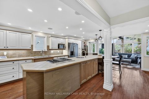 Photo 6 at 1885 Applewood Avenue, Alcona, Innisfil