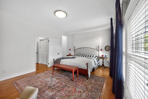 Photo 19 at 12 1/2 Melbourne Avenue, South Parkdale, Toronto