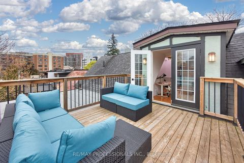 Photo 30 at 12 1/2 Melbourne Avenue, South Parkdale, Toronto