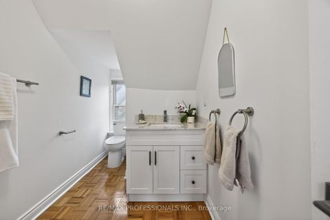 Photo 34 at 12 1/2 Melbourne Avenue, South Parkdale, Toronto