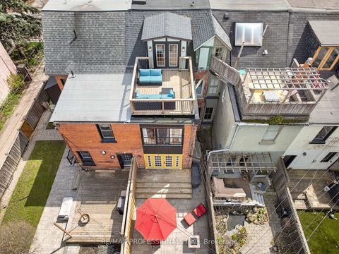 Photo 38 at 12 1/2 Melbourne Avenue, South Parkdale, Toronto