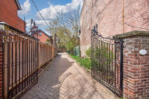 Photo 40 at 12 1/2 Melbourne Avenue, South Parkdale, Toronto