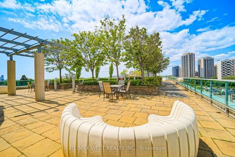 Photo 7 at 609 - 3391 Bloor Street W, City Centre West, Toronto