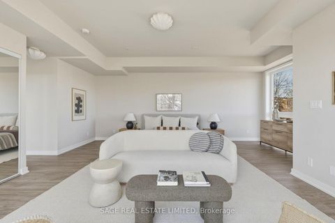 Photo 14 at 21 - 35 Birchcliff Avenue, Cliffside, Toronto
