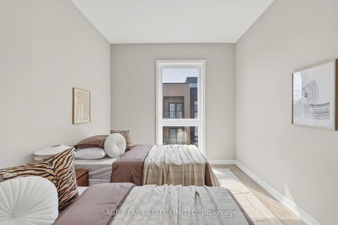 Photo 17 at 21 - 35 Birchcliff Avenue, Cliffside, Toronto