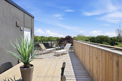 Photo 33 at 21 - 35 Birchcliff Avenue, Cliffside, Toronto