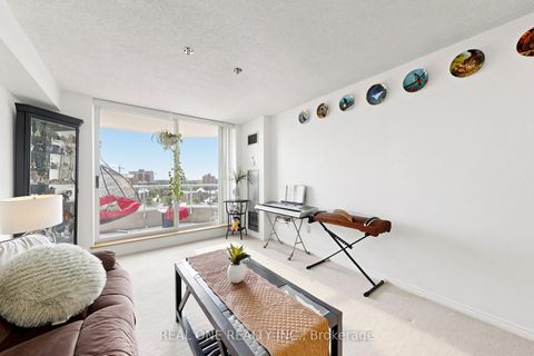 Photo 11 at 1612 - 410 Mclevin Avenue, Malvern, Toronto