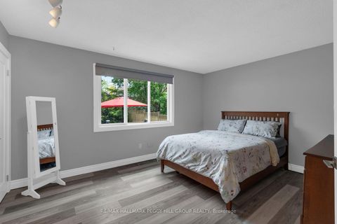 Photo 12 at 49 Noam Drive, Sunnidale, Barrie