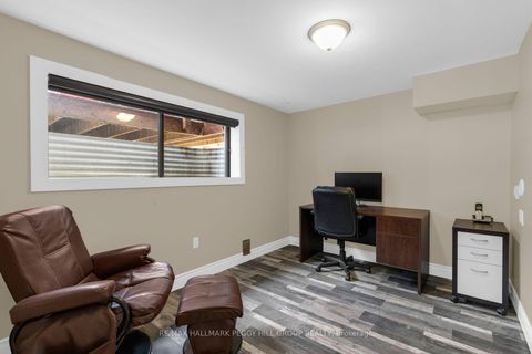 Photo 16 at 49 Noam Drive, Sunnidale, Barrie