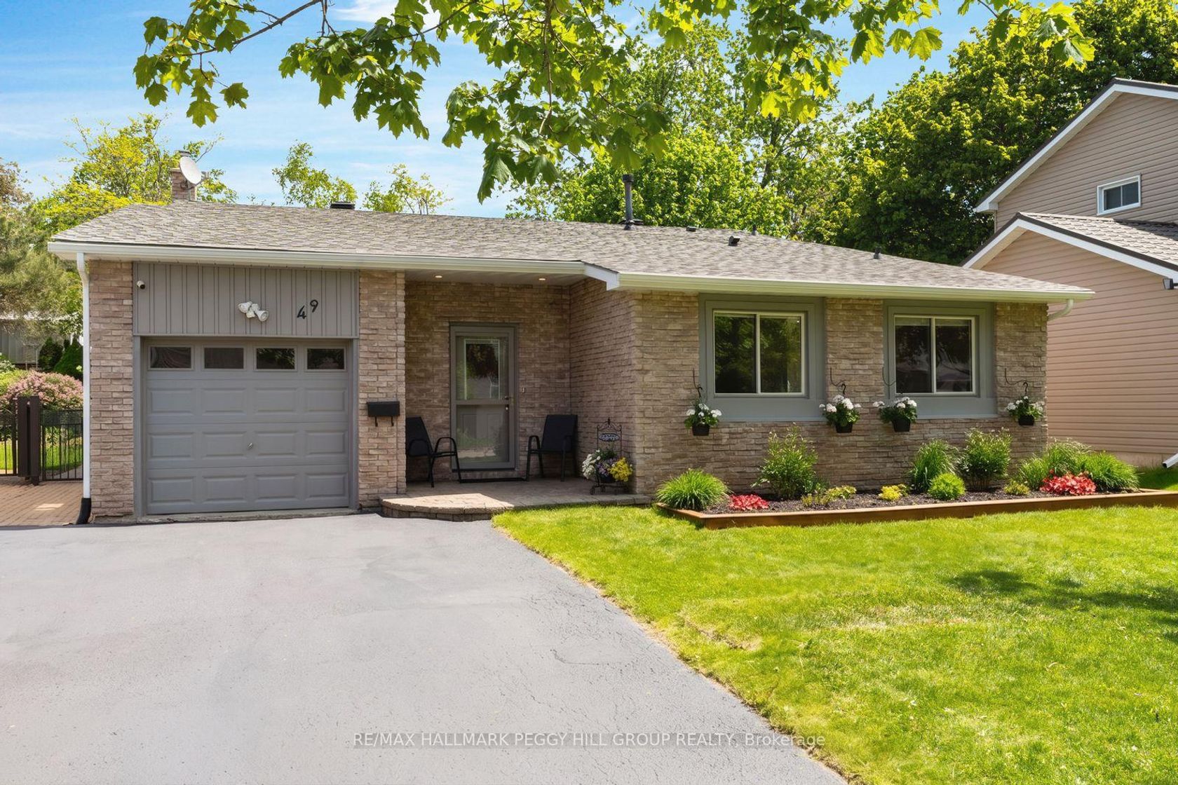 49 Noam Drive, Sunnidale, Barrie photo 1