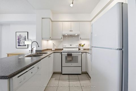 Photo 6 at 1403 - 5500 Yonge Street, Willowdale West, Toronto