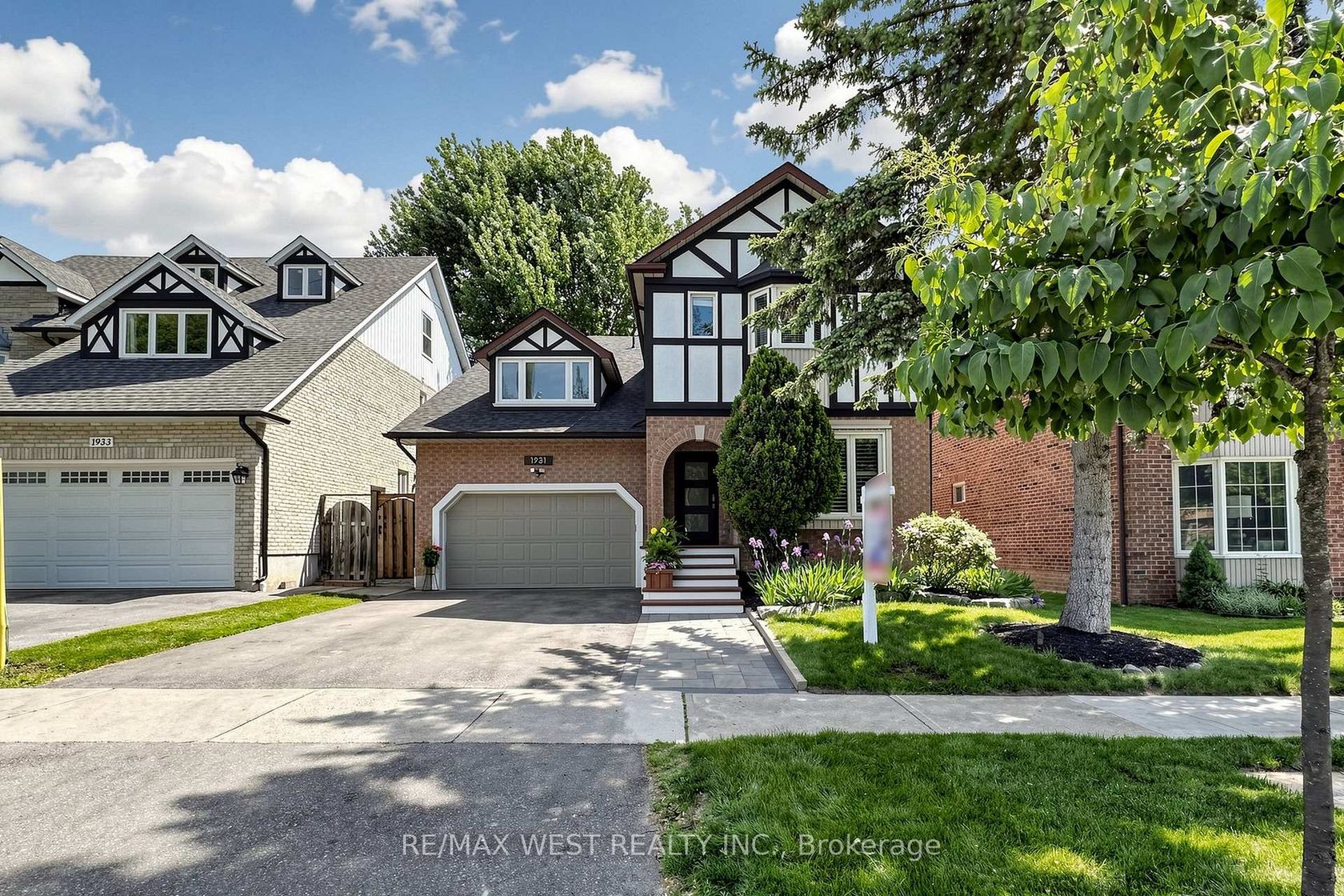 1931 Fairport Road, Dunbarton, Pickering 