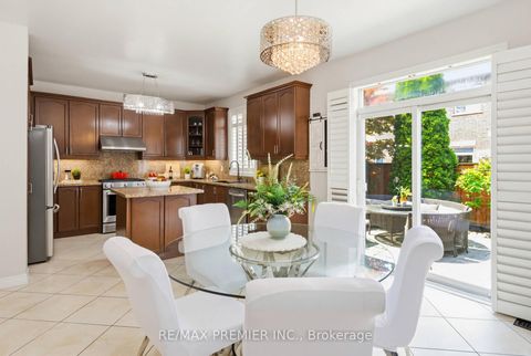 Photo 11 at 12 Acqua Drive, Vellore Village, Vaughan