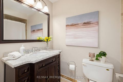 Photo 28 at 12 Acqua Drive, Vellore Village, Vaughan