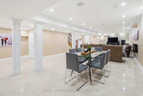 Photo 38 at 12 Acqua Drive, Vellore Village, Vaughan