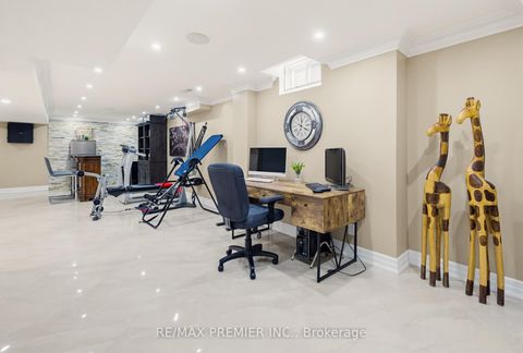 Photo 41 at 12 Acqua Drive, Vellore Village, Vaughan