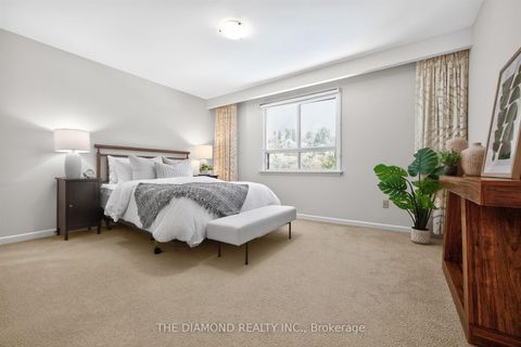 Photo 9 at 11 Swordbill Drive, Humber Valley, Toronto