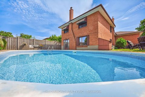 Photo 21 at 11 Swordbill Drive, Humber Valley, Toronto