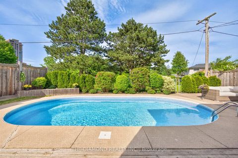 Photo 23 at 11 Swordbill Drive, Humber Valley, Toronto