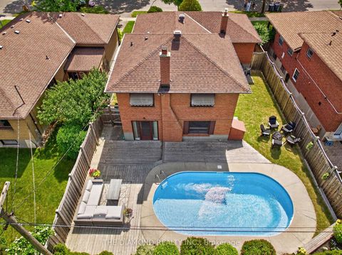 Photo 30 at 11 Swordbill Drive, Humber Valley, Toronto