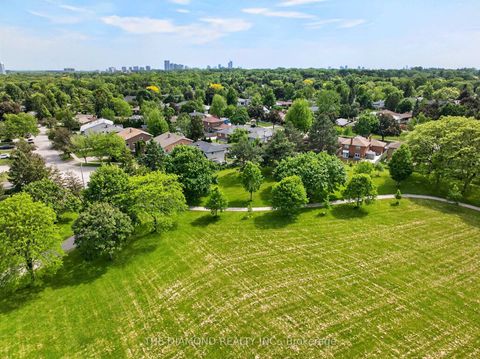 Photo 37 at 11 Swordbill Drive, Humber Valley, Toronto