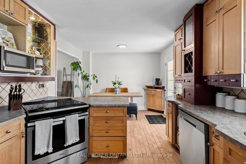 Photo 14 at 54 Farmingdale Crescent, Cundles East, Barrie