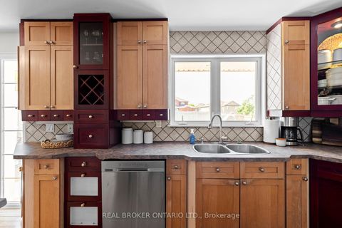 Photo 15 at 54 Farmingdale Crescent, Cundles East, Barrie