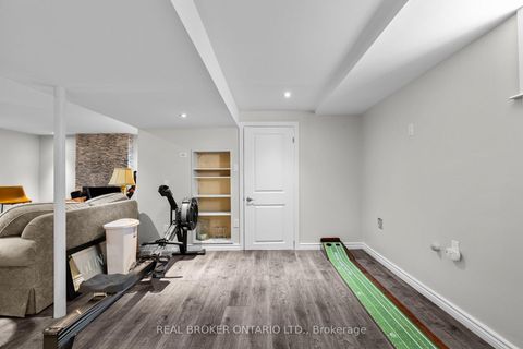 Photo 28 at 54 Farmingdale Crescent, Cundles East, Barrie