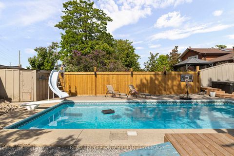 Photo 36 at 54 Farmingdale Crescent, Cundles East, Barrie