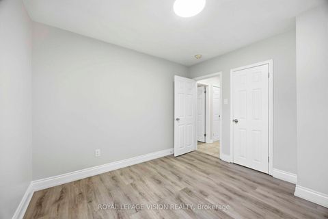 Photo 15 at 126 MILFORD HAVEN Drive, Morningside, Toronto