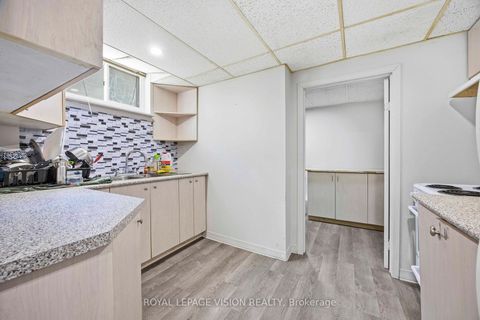 Photo 24 at 126 MILFORD HAVEN Drive, Morningside, Toronto