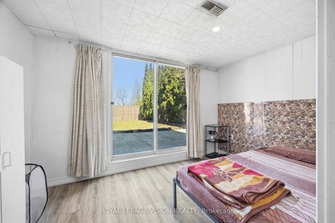 Photo 29 at 126 MILFORD HAVEN Drive, Morningside, Toronto