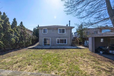 Photo 32 at 126 MILFORD HAVEN Drive, Morningside, Toronto