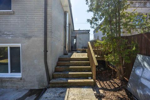 Photo 34 at 126 MILFORD HAVEN Drive, Morningside, Toronto