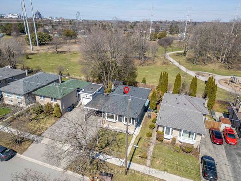 Photo 38 at 126 MILFORD HAVEN Drive, Morningside, Toronto