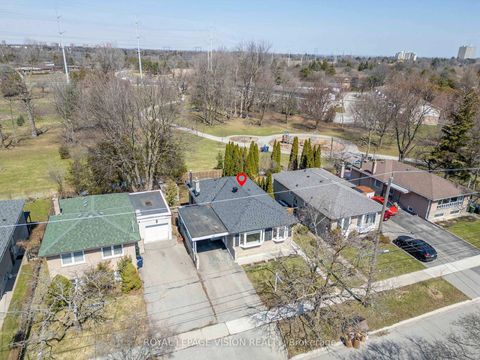 Photo 42 at 126 MILFORD HAVEN Drive, Morningside, Toronto