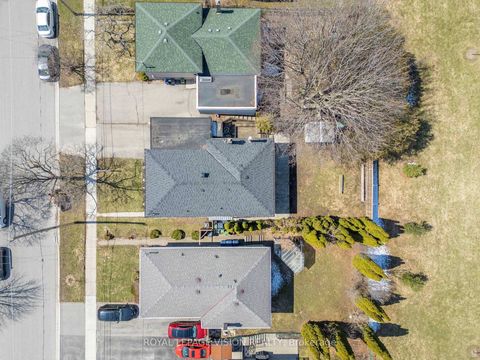 Photo 43 at 126 MILFORD HAVEN Drive, Morningside, Toronto