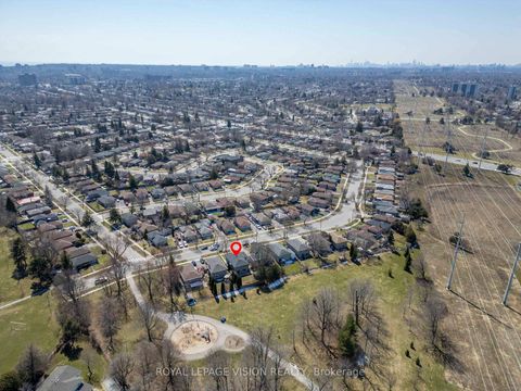 Photo 45 at 126 MILFORD HAVEN Drive, Morningside, Toronto