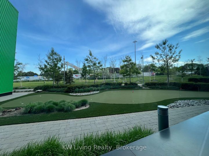Photo 6 at 206 - 117 Mcmahon Drive, Bayview Village, Toronto