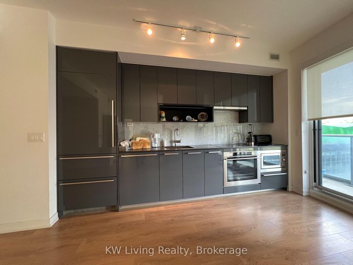 Photo 20 at 206 - 117 Mcmahon Drive, Bayview Village, Toronto