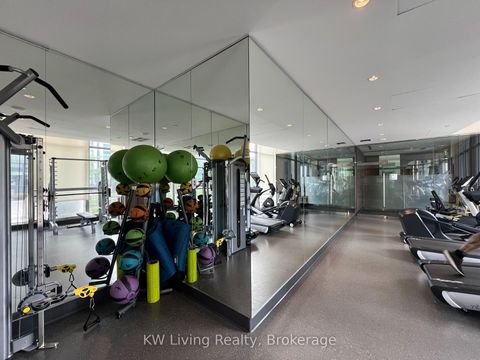 Photo 13 at 206 - 117 Mcmahon Drive, Bayview Village, Toronto