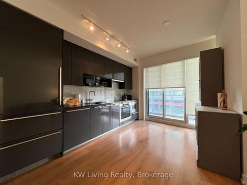 Photo 18 at 206 - 117 Mcmahon Drive, Bayview Village, Toronto